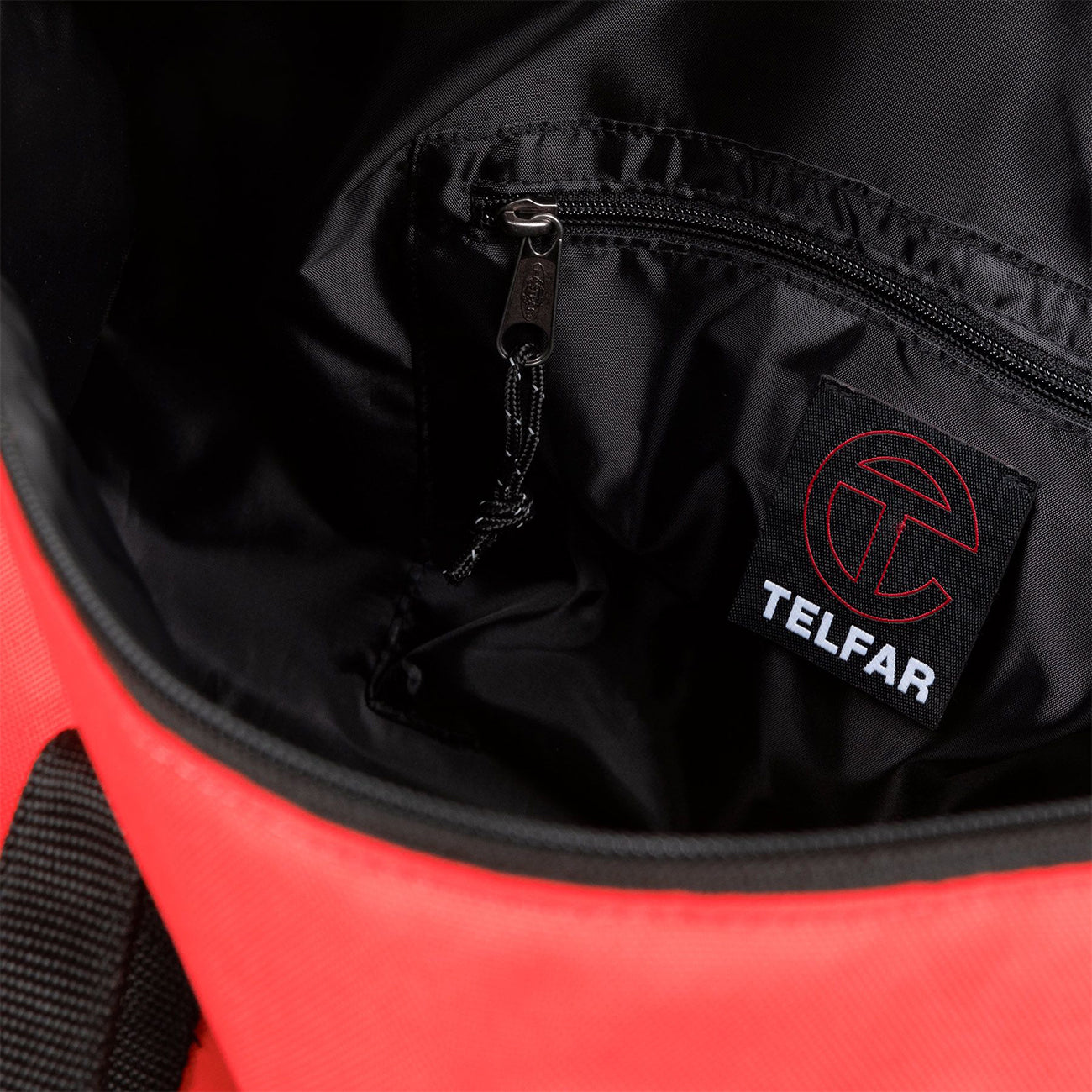 Eastpak x Telfar Duffel L (Rot/ Schwarz) - Allike Store